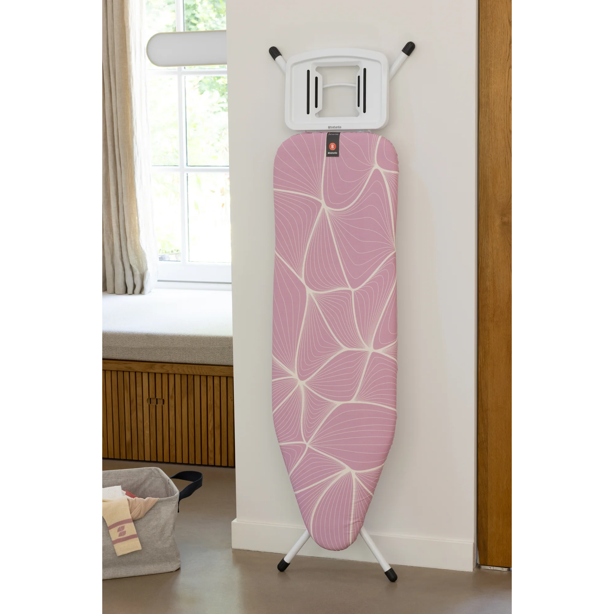 Brabantia Strijkplank B, 124x38 cm, strijkerhouder - Lilac Waves - Image 5